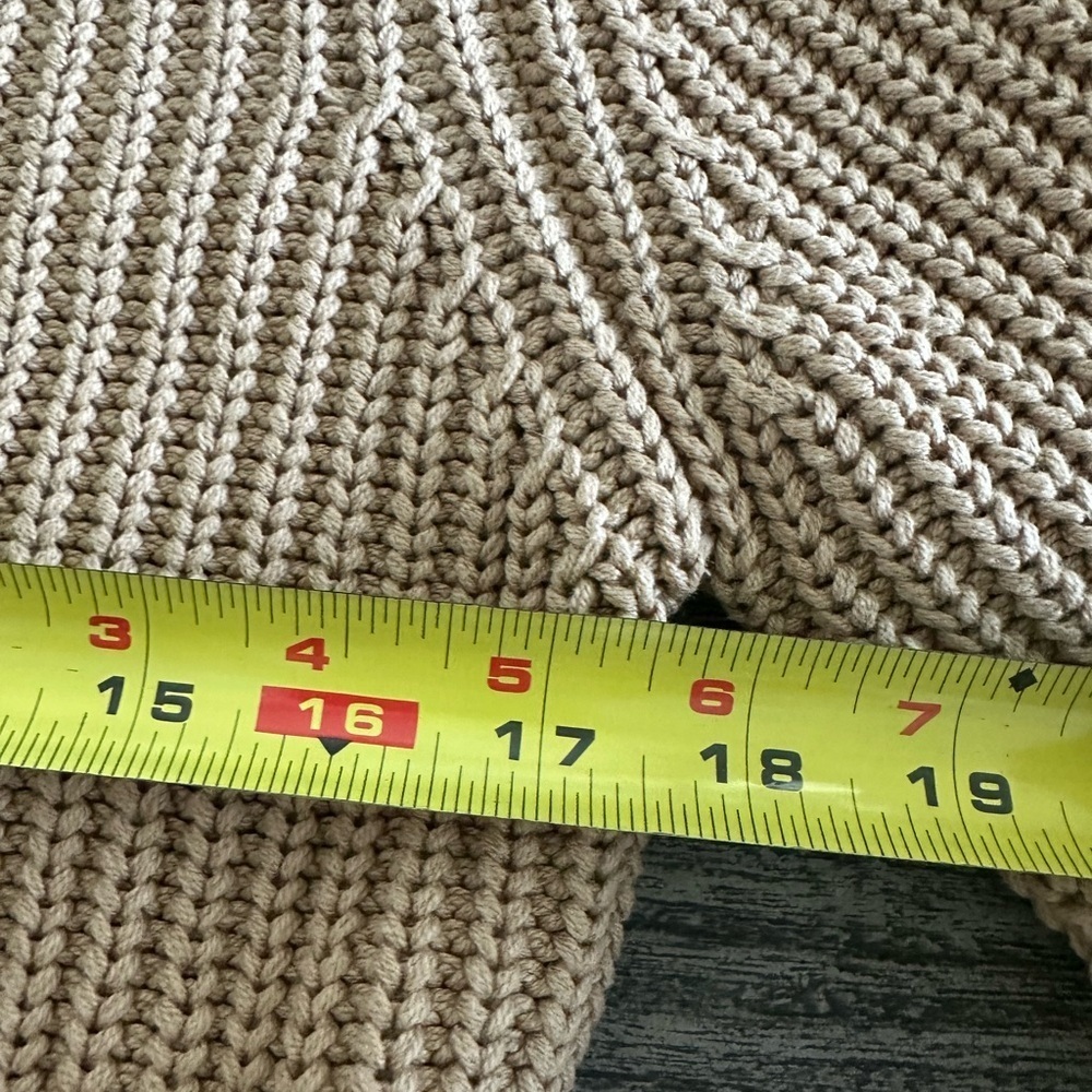 Le Lis Beige Knit Sweater - Picture 7 of 9